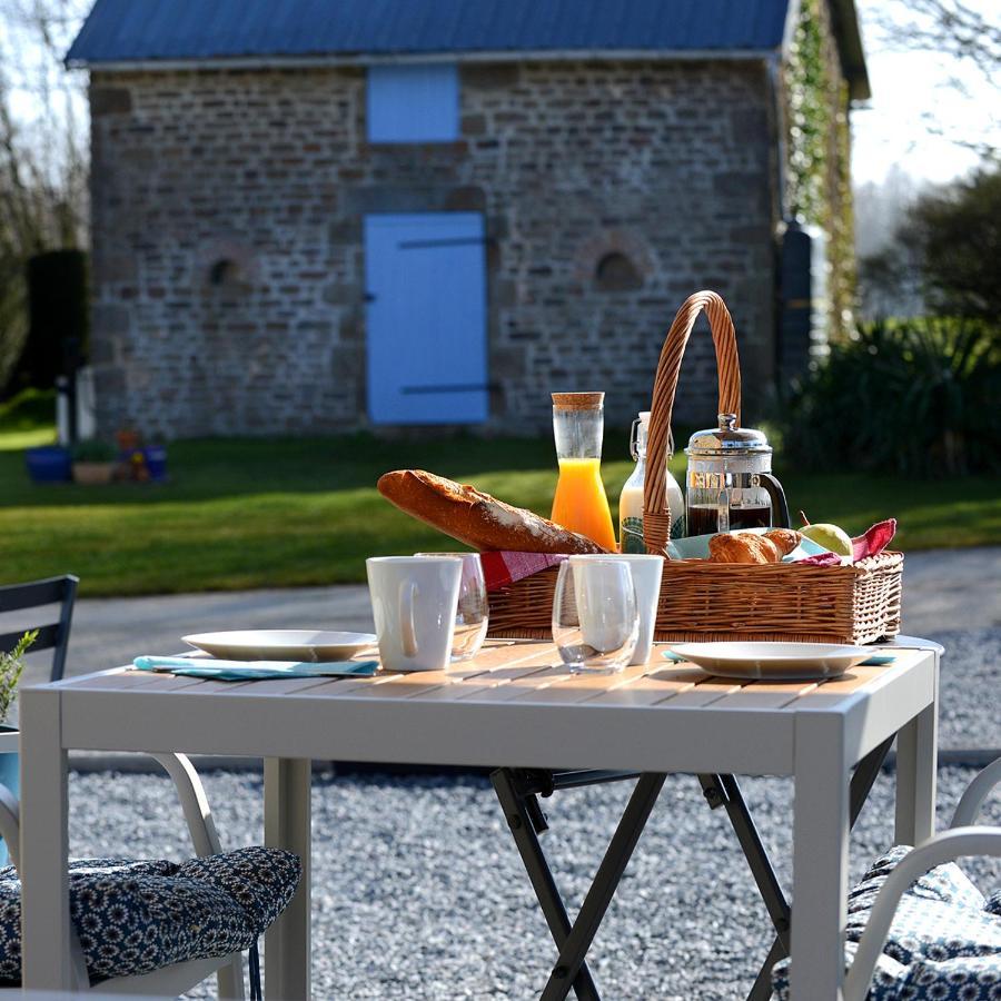 Vila La Martiniere Saint-Aubin-Fosse-Louvain Exteriér fotografie